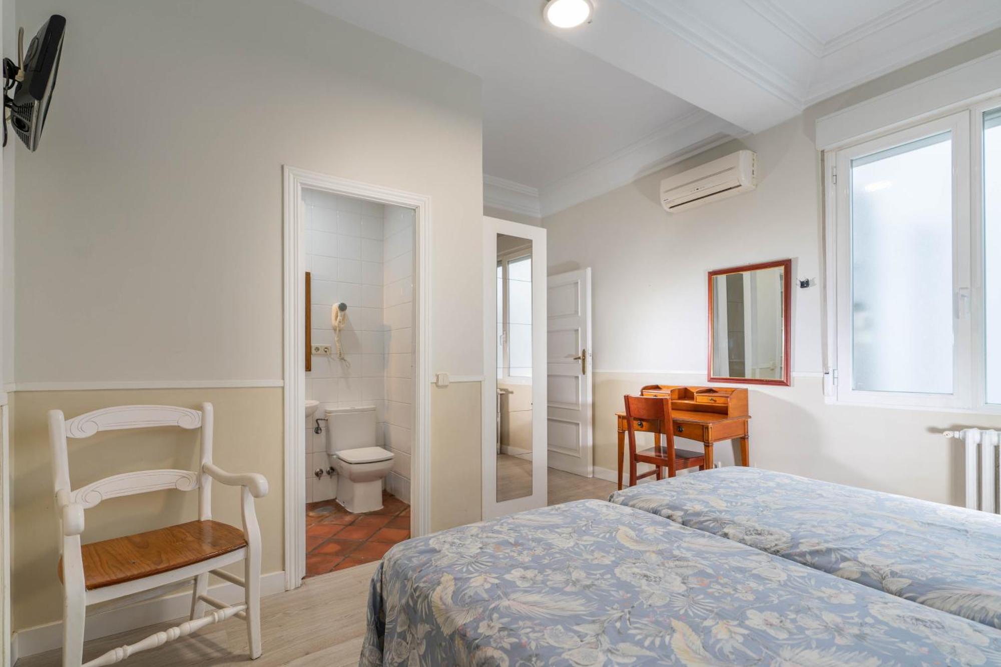 מדריד Apartamentos Mayor Centro מראה חיצוני תמונה