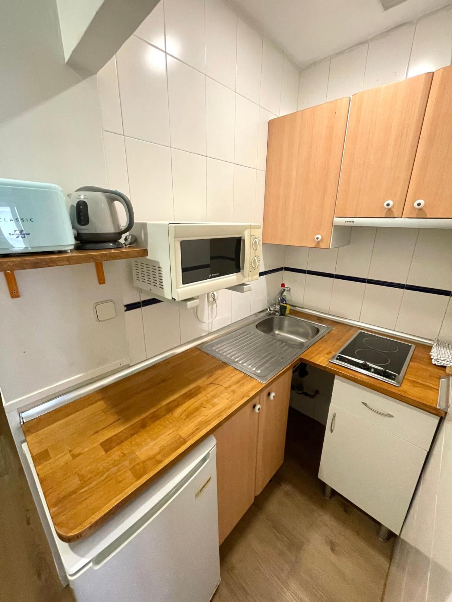 מדריד Apartamentos Mayor Centro מראה חיצוני תמונה